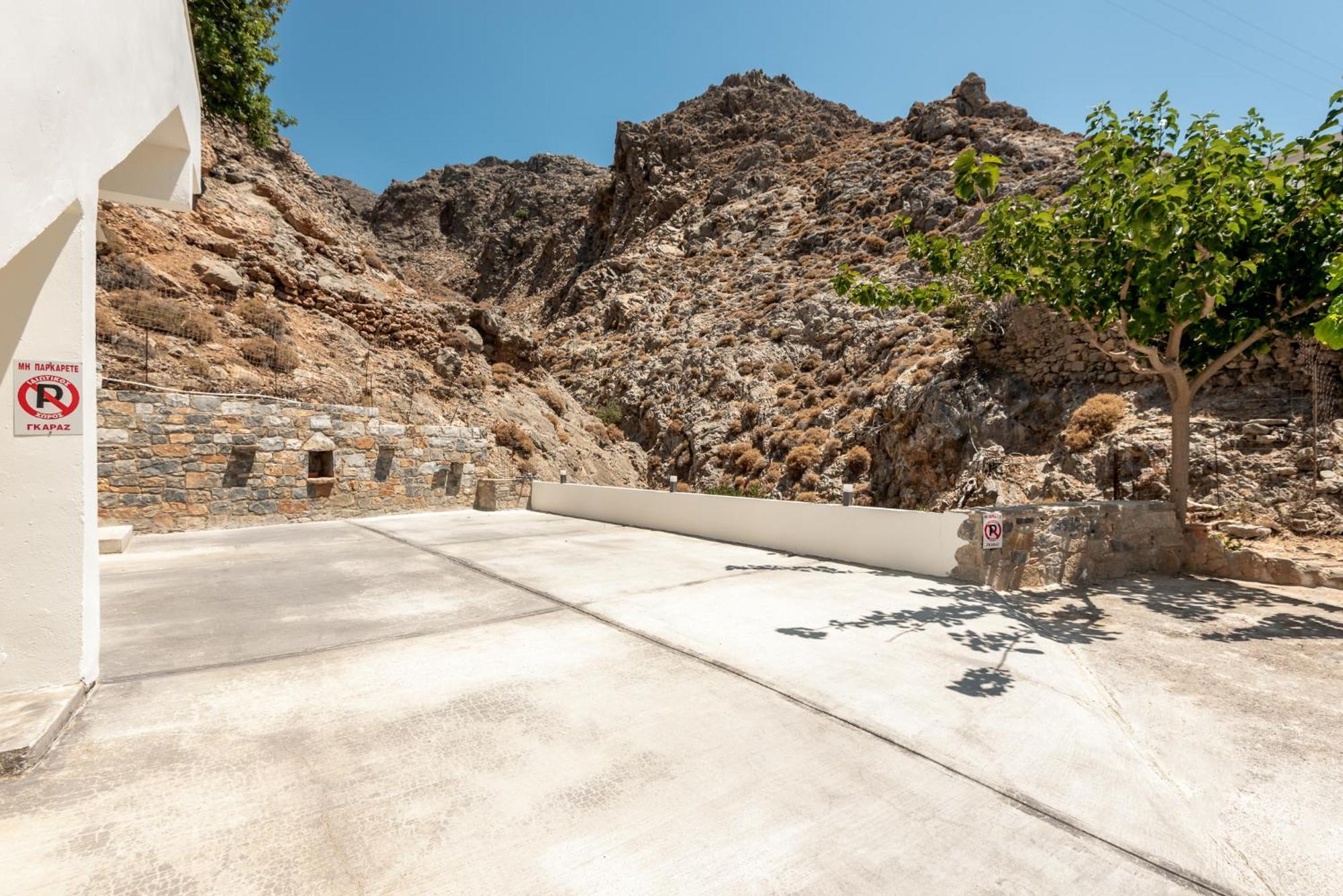 Cavros Residence ,In Chora Sfakion 'Construction 2024' Экстерьер фото